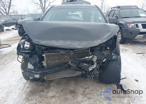 2018 Hyundai Santa Fe Sport 2.4L z USA, uszkodzony, nr VIN 5NMZT3LB9JH081966